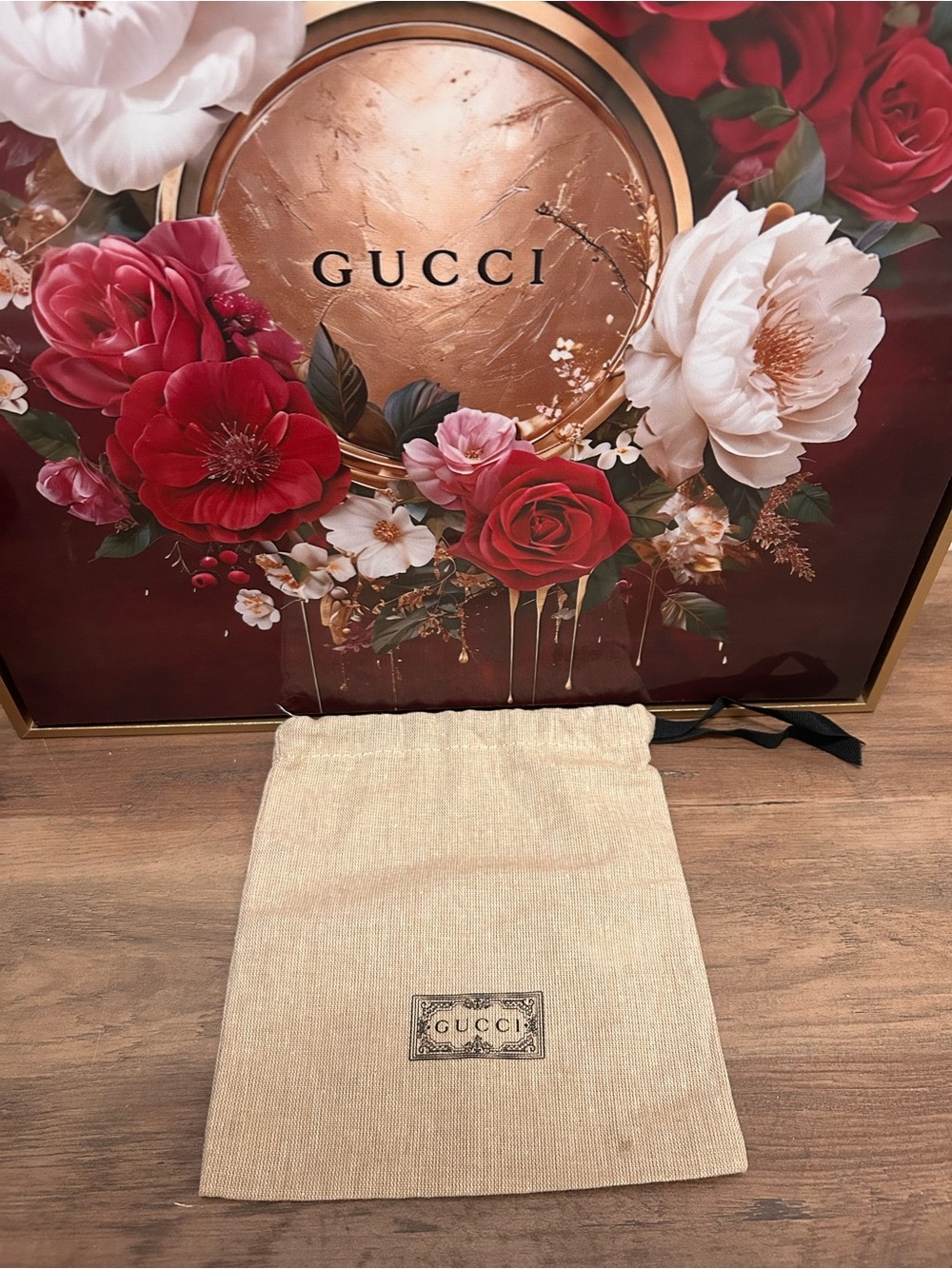 Gucci Vintage Tan and Brown Wallet with dust bag - Picture 14 of 15